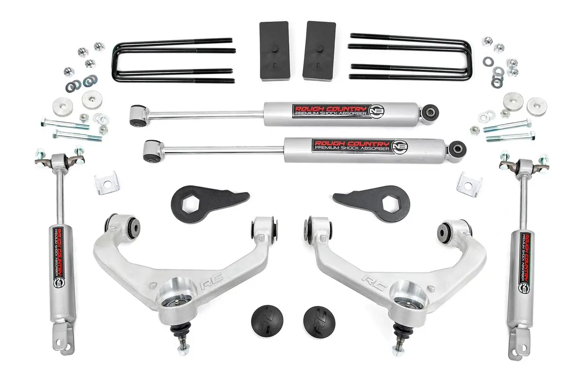 3 Inch Lift Kit | Gmc Sierra/ Chevrolet Silverado  2500Hd/ 3500Hd (W/ Upper Control Arms) 2Ed/4Wd| 2011-2019 | Rough Country | 95920 1