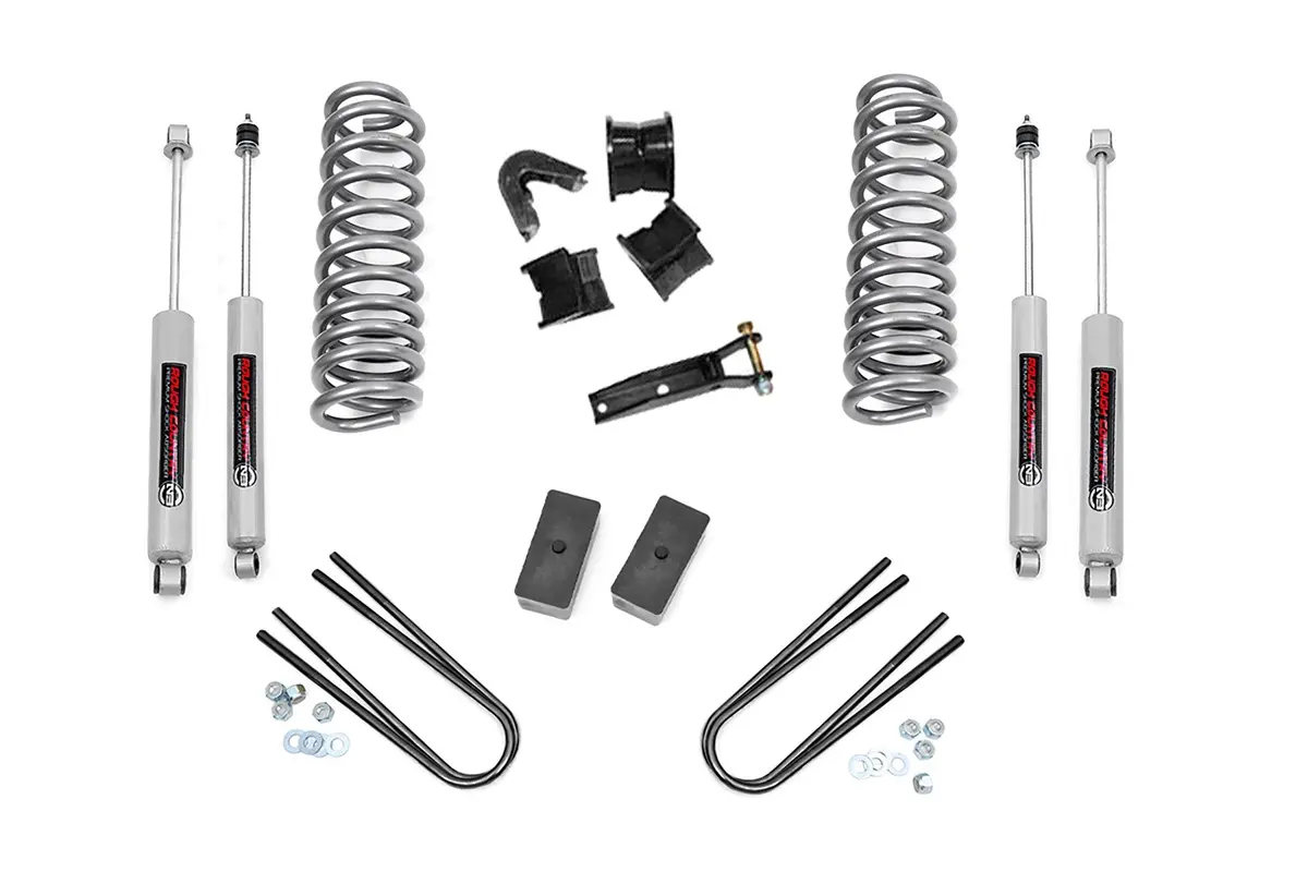 2.5 Inch Lift Kit | Ford F-100 4Wd | 1977-1979 | Rough Country | 41030 1