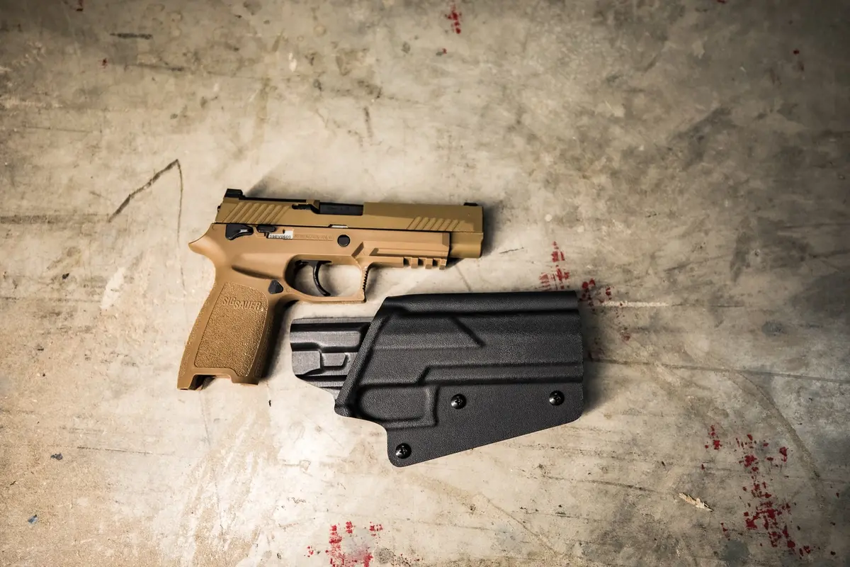 The Collective Kydex Pistol Holster – Modular IWB/OWB Design (Black, Multiple Firearm Fits) - Image 6