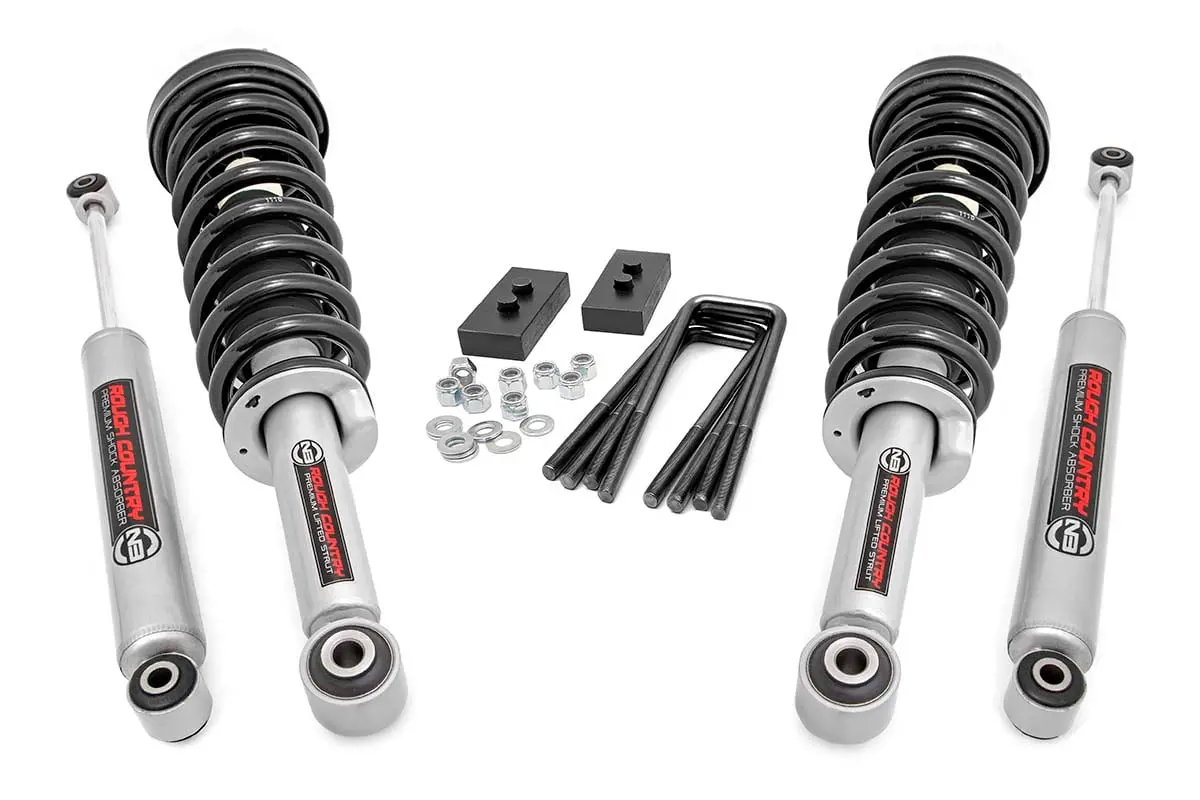 2 Inch Lift Kit | N3 Struts/N3 | Ford F-150 4Wd | 2009-2013 | Rough Country | 50004 1
