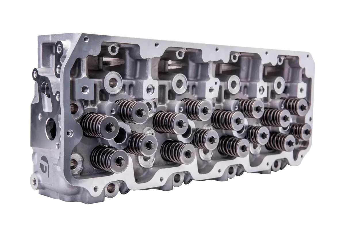 Fleece Performance Fpe-61-10002-D Freedom Series Duramax Cylinder Head For 2004.5-2005 Lly (Driver Side) 1