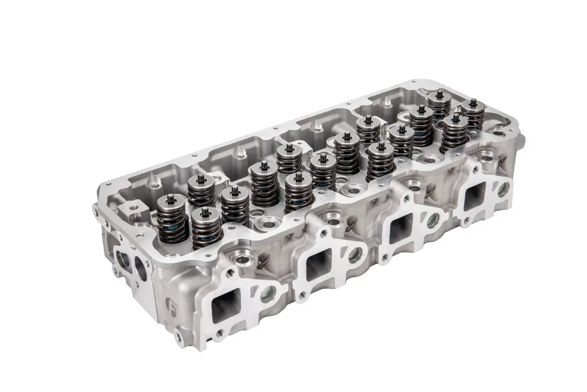 Fleece Performance Fpe-61-10003-D Freedom Series Duramax Cylinder Head For 2006-2010 Lbz/Lmm (Driver Side) 1