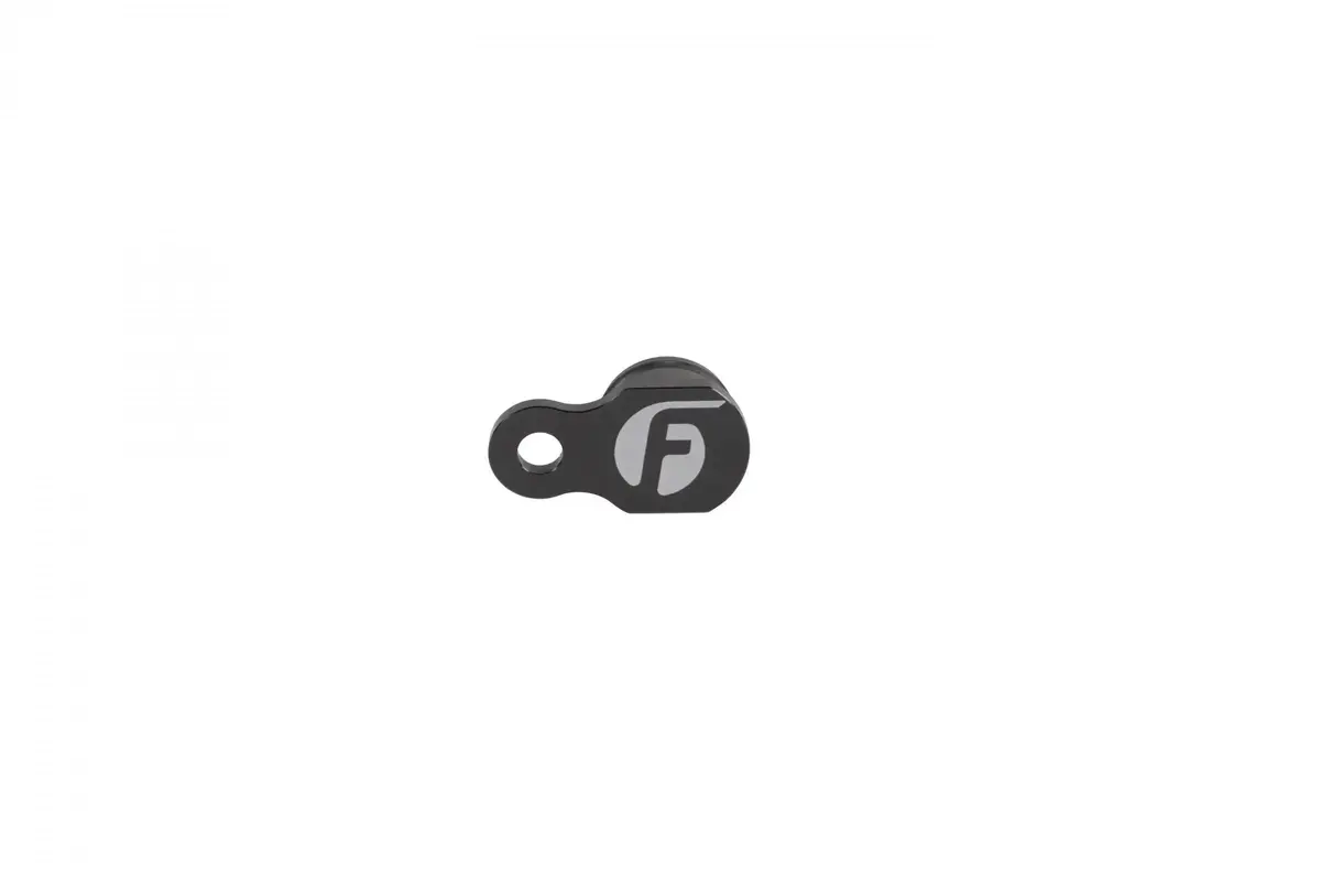 Fleece Performance Duramax Lml Rear Engine Cover Coolant Return Plug Fpe-Lml-Cp 1