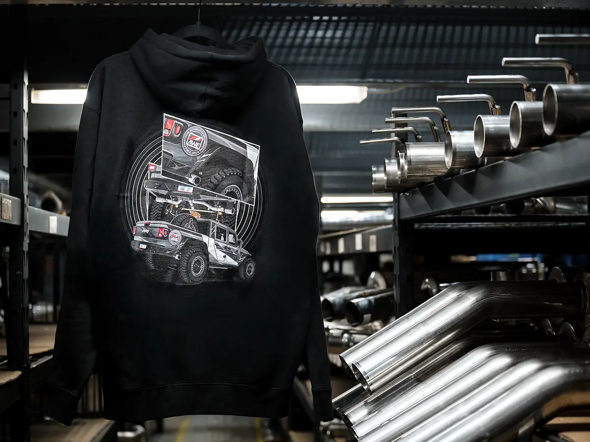 Awe Jeep Jt Gladiator Tee & Hoodie 4