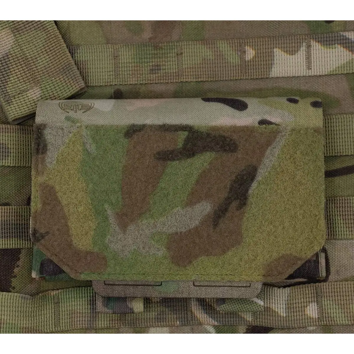 Spectre Admin Sleeve Multicam 1