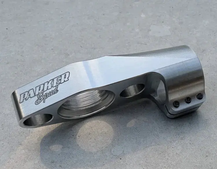 Ultra-Light Clamp-On Mid-Frame Turbo Mount 1