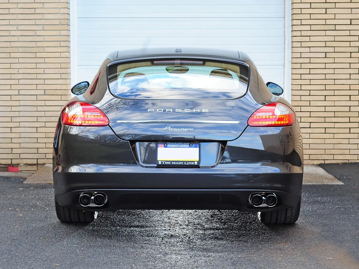 Awe Exhaust Suite For Porsche Panamera 2/4 1