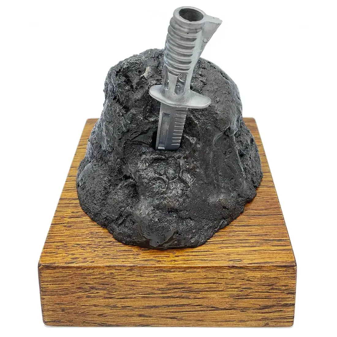 Bronze Resin Bayonet In The Rock Presentation 1