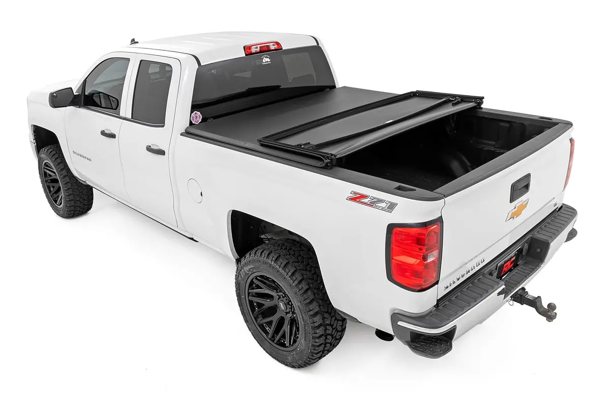 Bed Cover | Tri Fold | Soft | 6'7" Bed | Chevrolet Silverado/Gmc Sierra 1500 | 2014-2018 | Rough Country | 41214650A 2