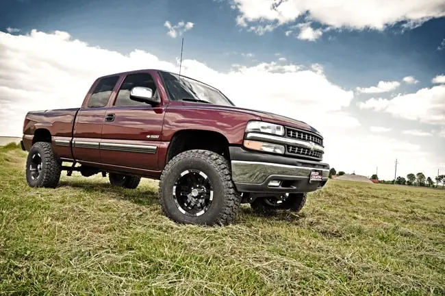 6" Lift Kit | Chevy Silverado & Gmc Sierra 1500 2Wd | 1999-2006 | Rough Country | 23420 2