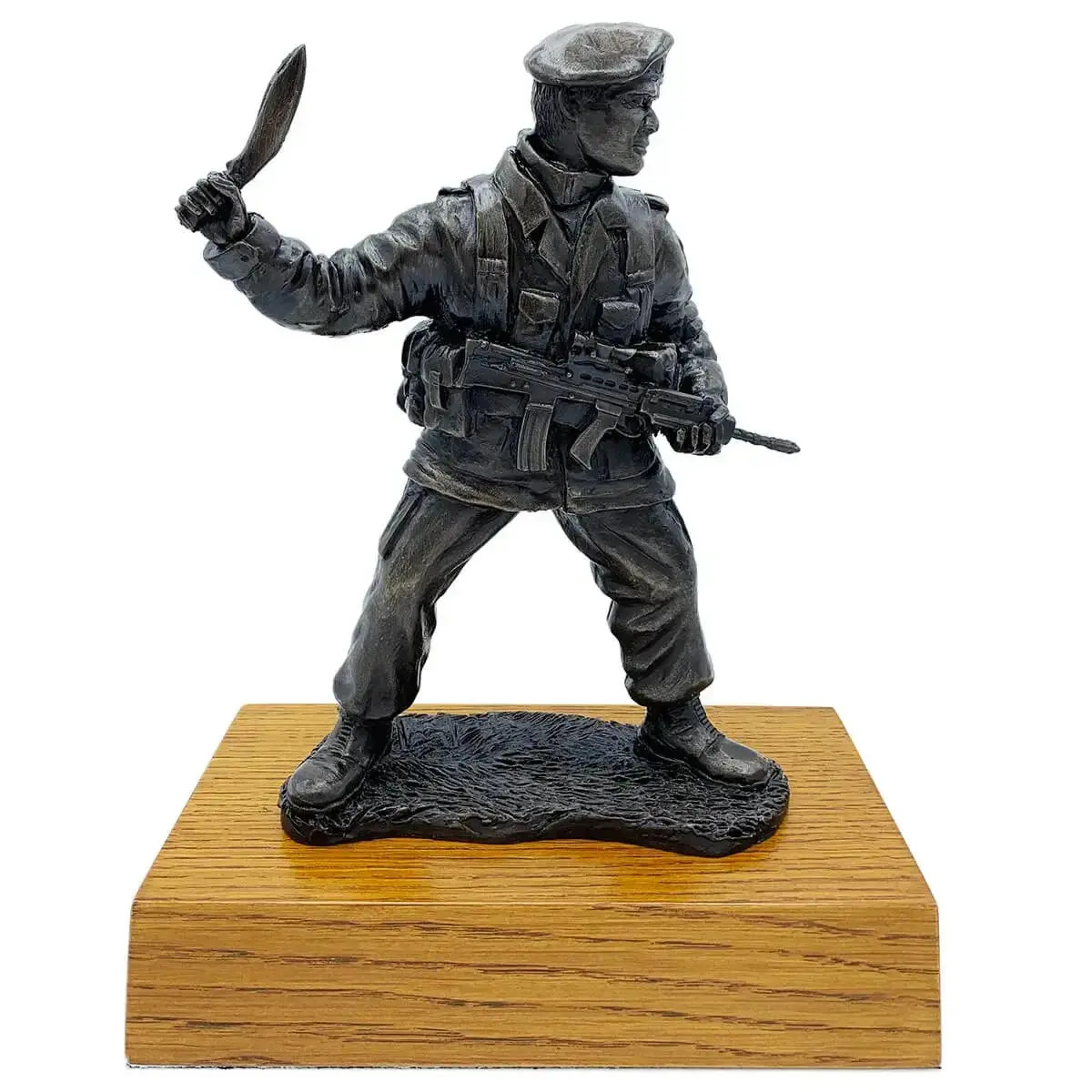 Gurkha Bronze Resin Statue With Kukri 1