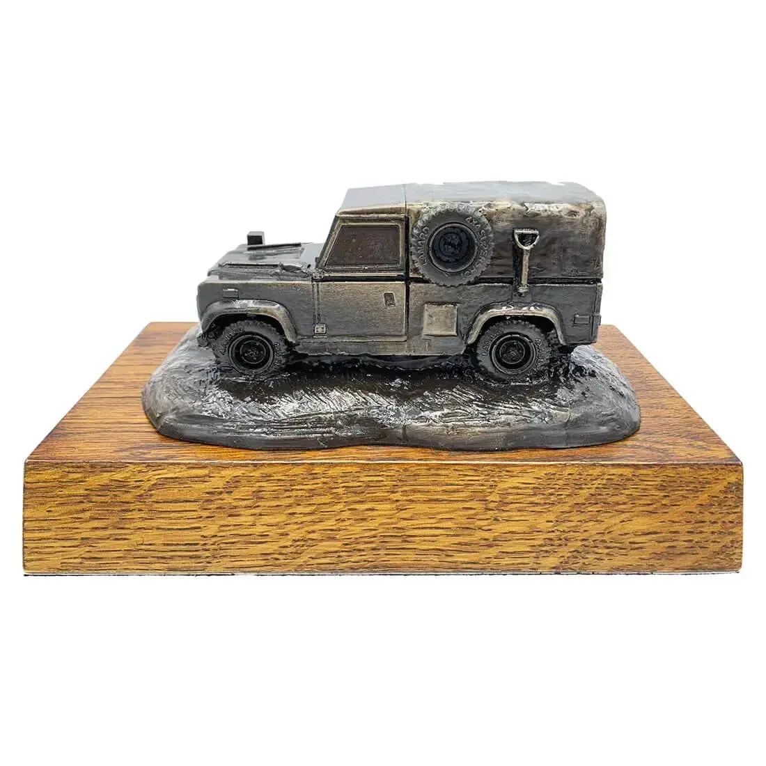 Land Rover Defender Bronze Resin Statue 1