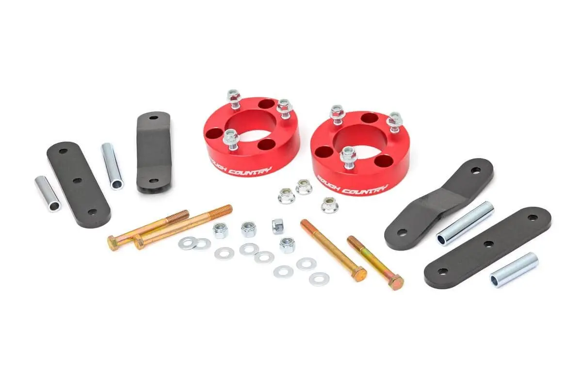 2.5 Inch Leveling Kit | Red Spacers | Nissan Frontier /Xterra | 2005-2022 | Rough Country | 867Red 1