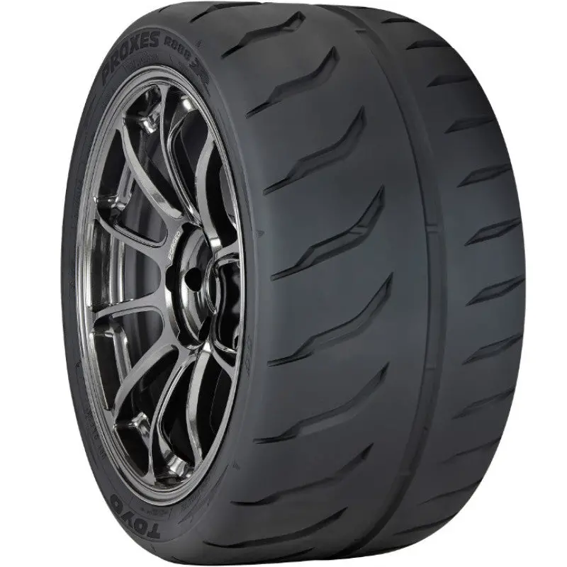 Toyo Proxes R888R High-Performance Track Tire – 225/40Zr18 92Y 1